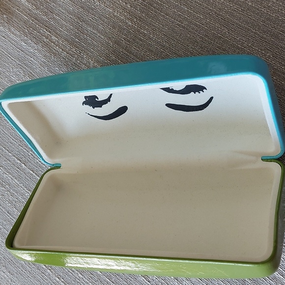 Kate Spade Two-Tone Eyeglass Case Blue & Green - Picture 6 of 11